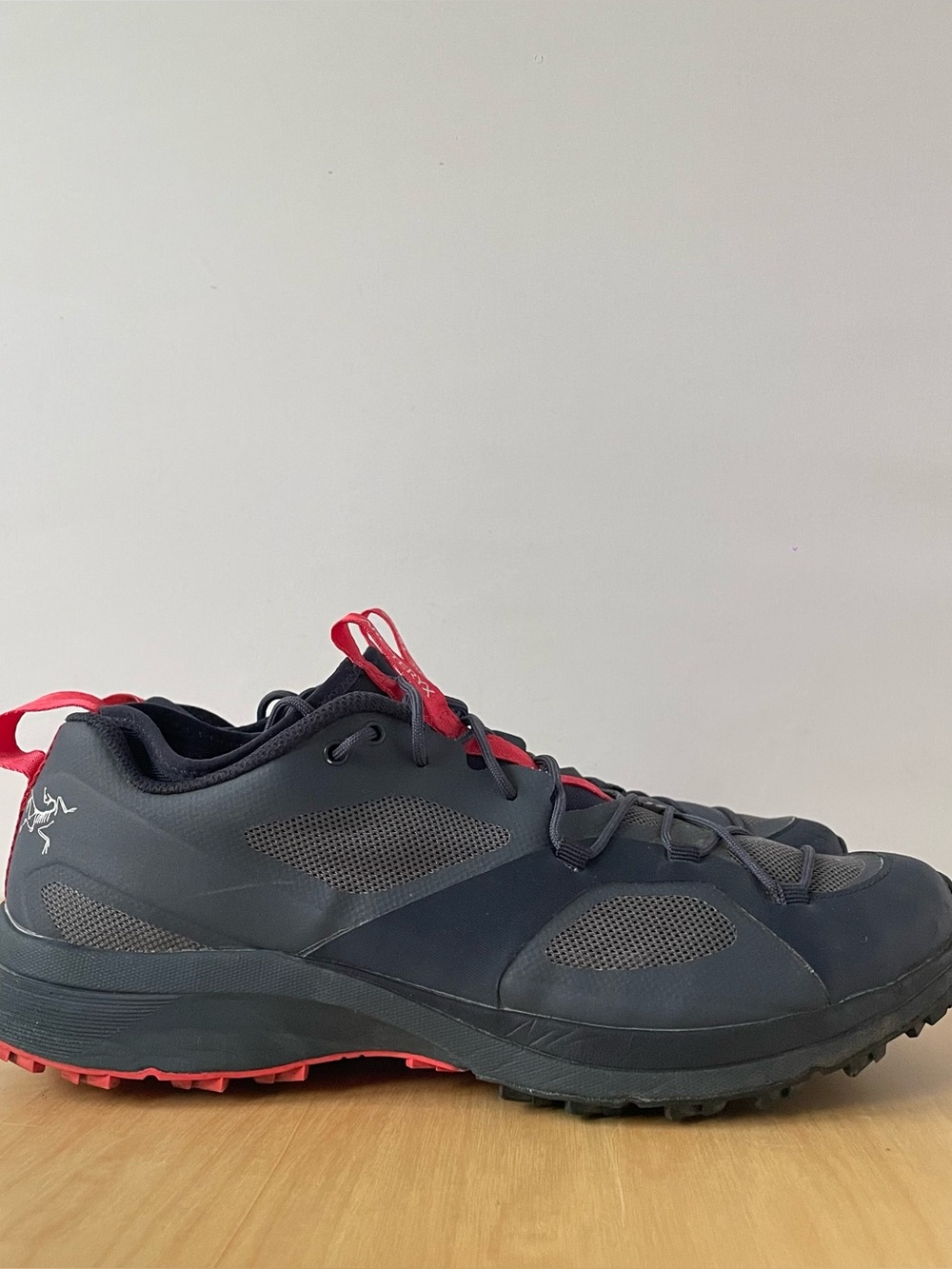 Arc'teryx Norvan VT men's trail running shoes | US 8.5